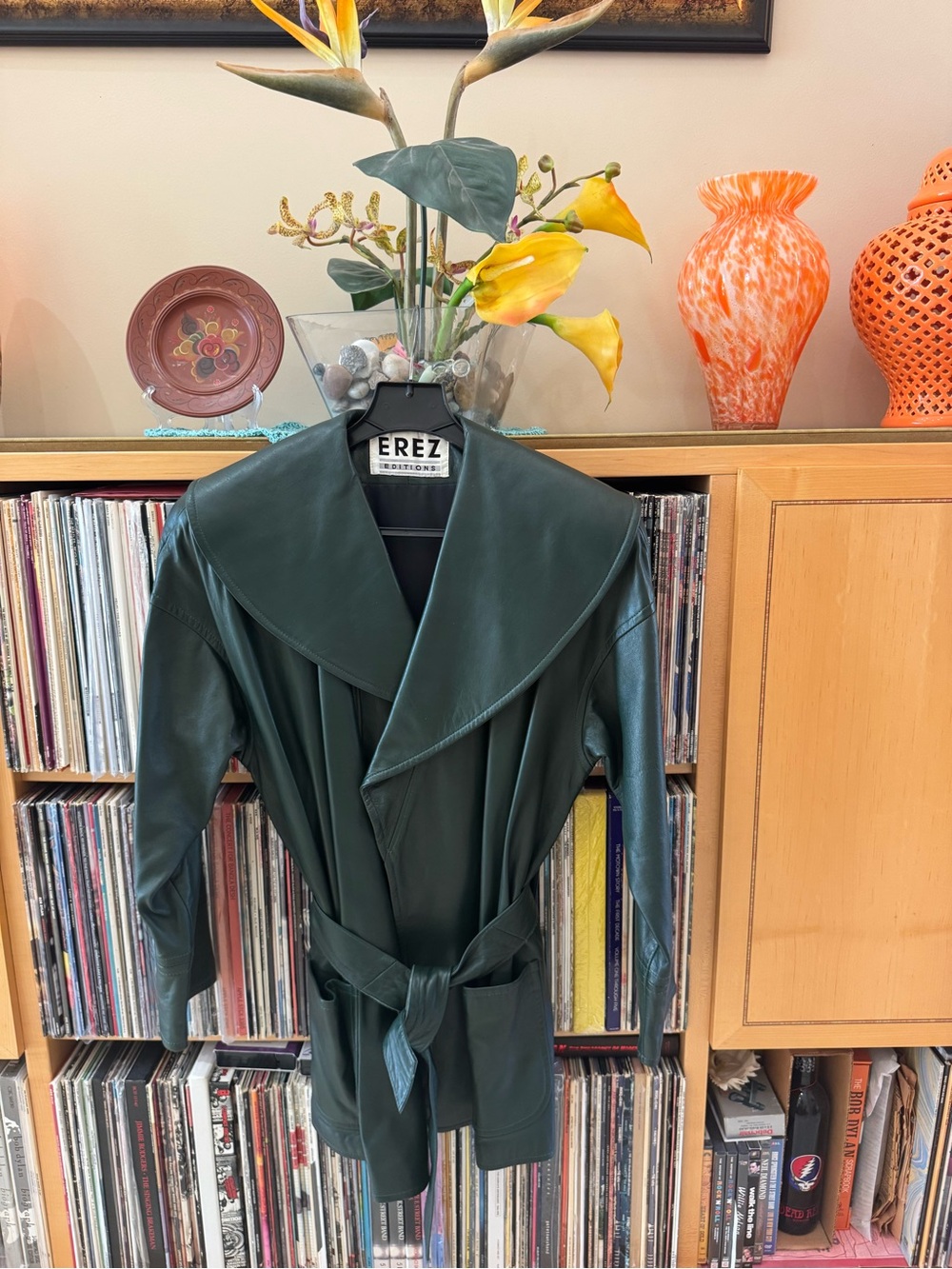 PRICE DROP: NW/OT, M, EREZ, lined, MALACHITE GREEN LAMBSKIN LEATHER, MADE in USA